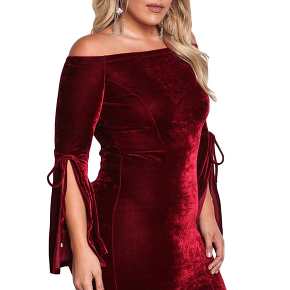 New Velvet Bell Sleeve Holiday Dress 2X 18 20 - Picture 4 of 7